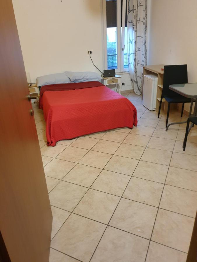 Romeo1 Apartment Gallarate Luaran gambar