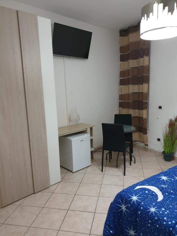 Romeo1 Apartment Gallarate Luaran gambar