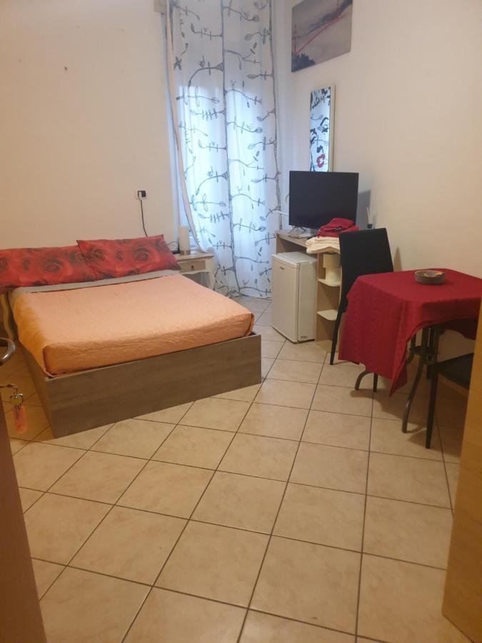 Romeo1 Apartment Gallarate Luaran gambar